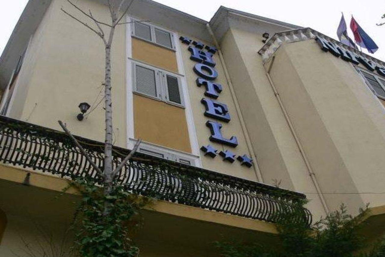 Art Hotel Nirvana Tirana Buitenkant foto